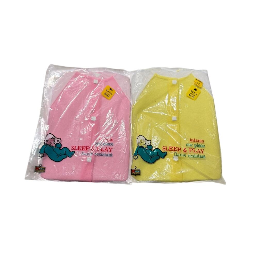 Vintage Infants Sleep & Play One Piece Set of 2 Size Small